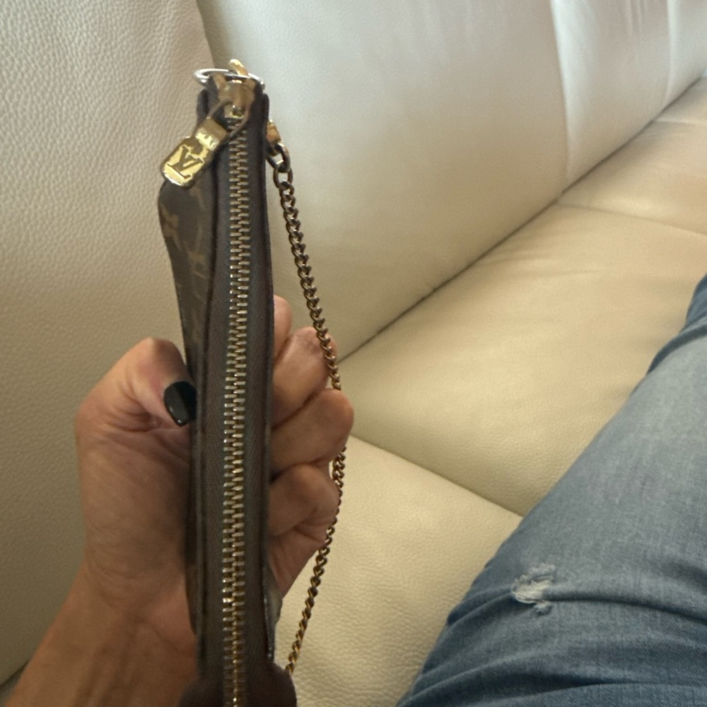 Louis Vuitton Black and Brown Monogram Wristlet - Picture 9 of 9